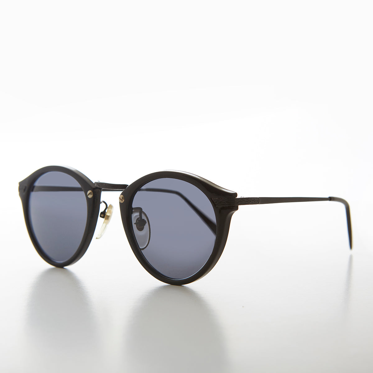 Round P3 Vintage Sunglasses - Morris