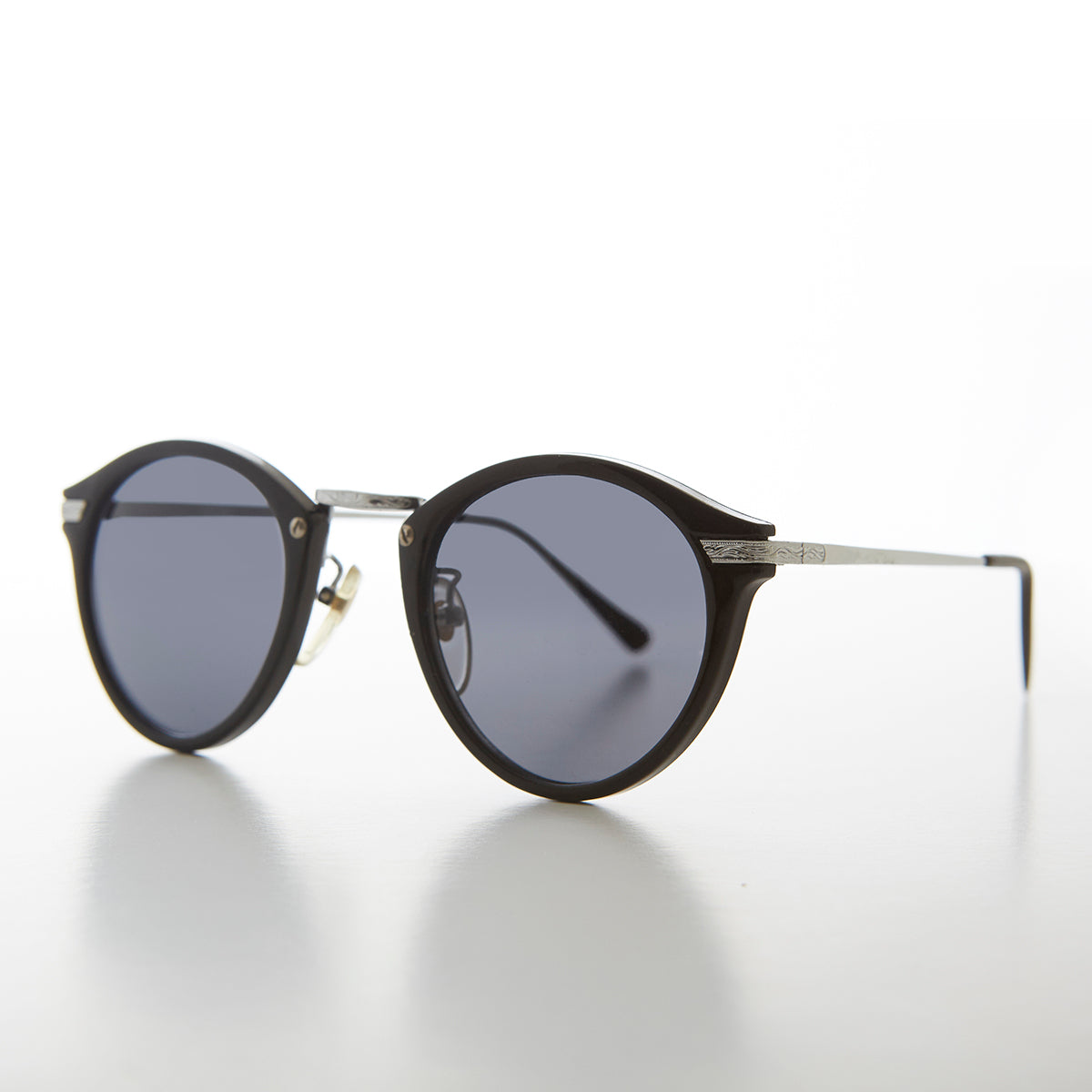 Round P3 Vintage Sunglasses - Morris